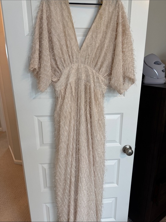 ASOS Dresses & Skirts - ASOS Cream Textured V-Neck Maxi Dress with Batwing Sleeves